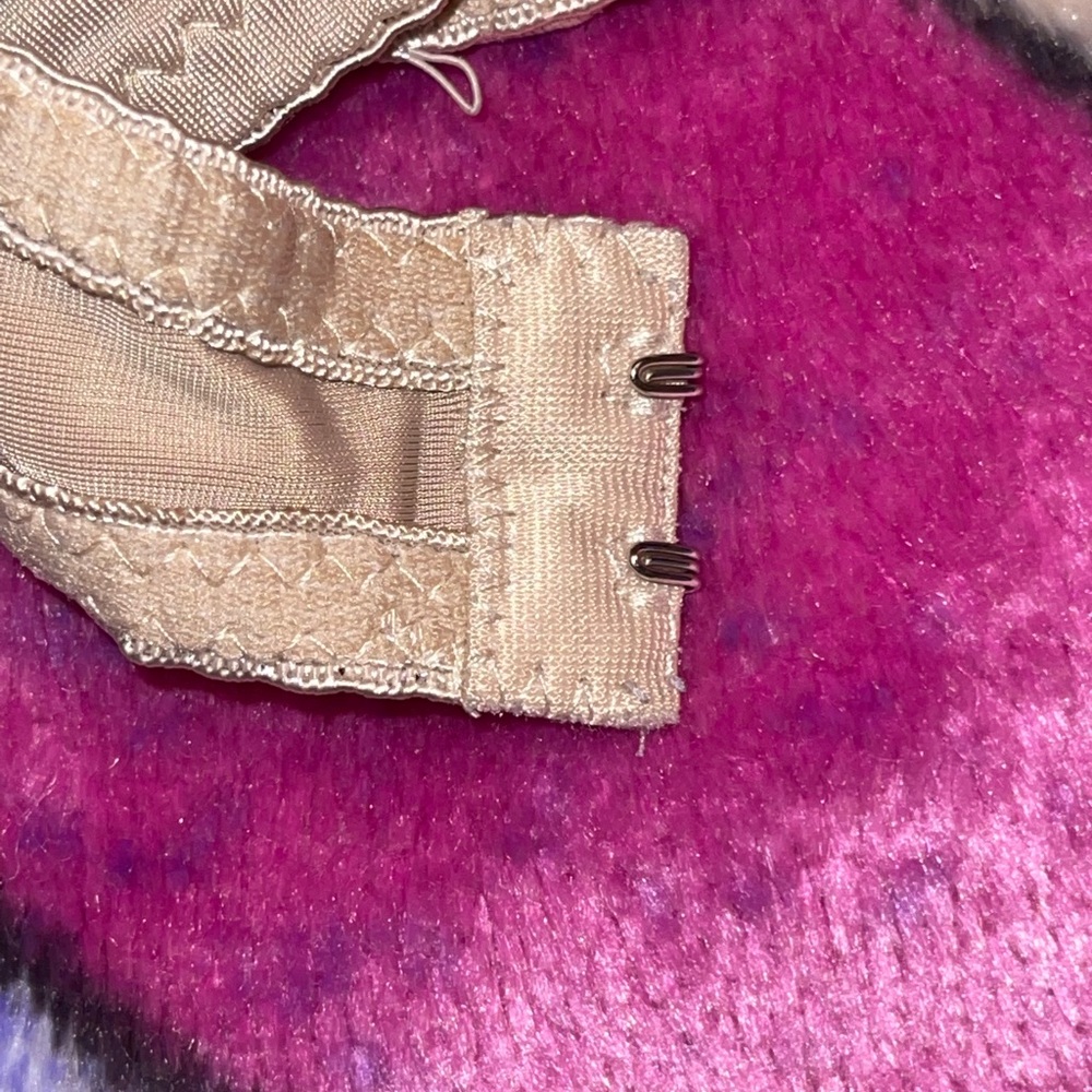 Beige Bra - Picture 5 of 5